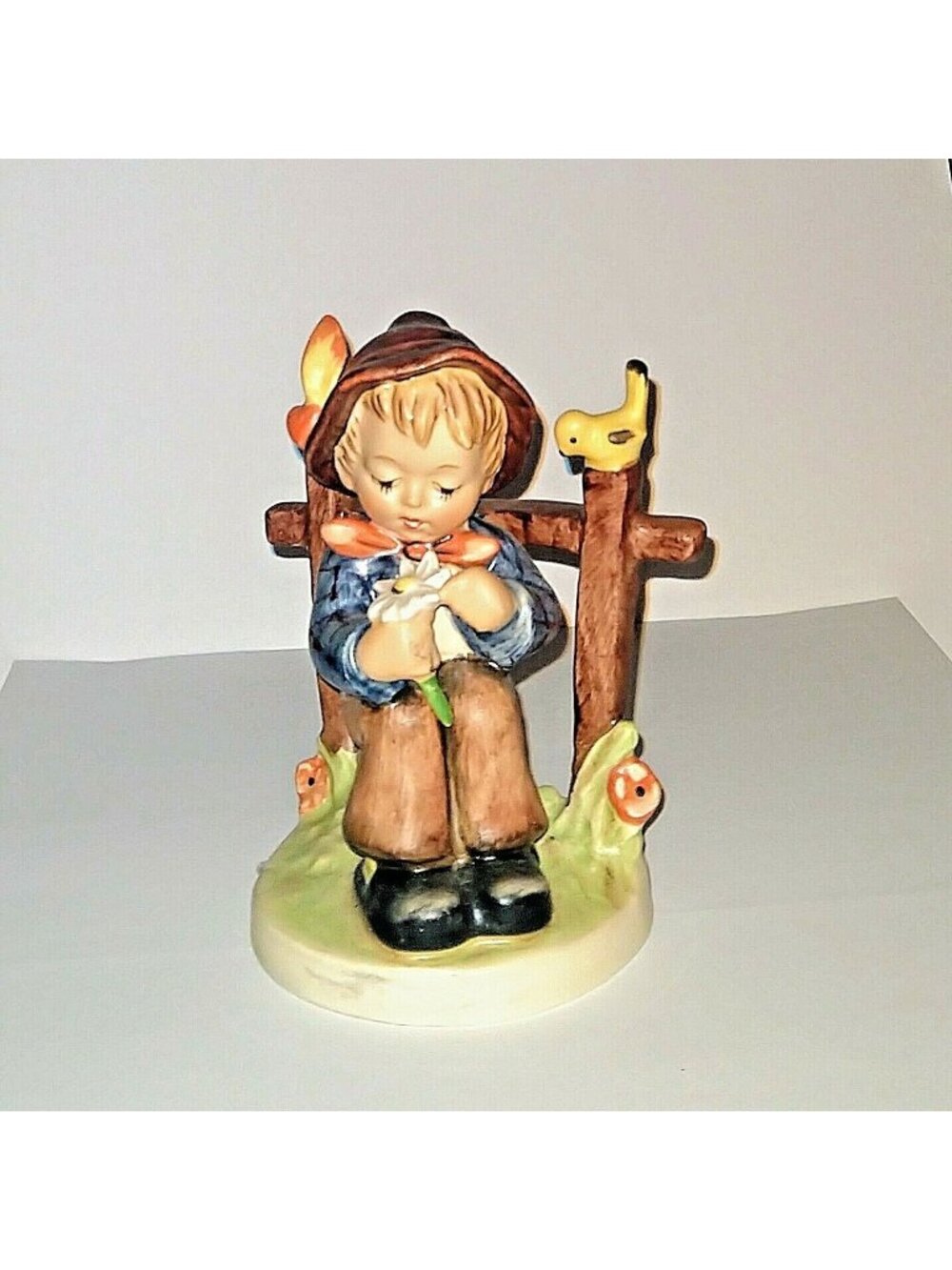 Goebel W. Germany Hummel Figurine ‘She Loves Me, She Loves Me Not’ Vintage